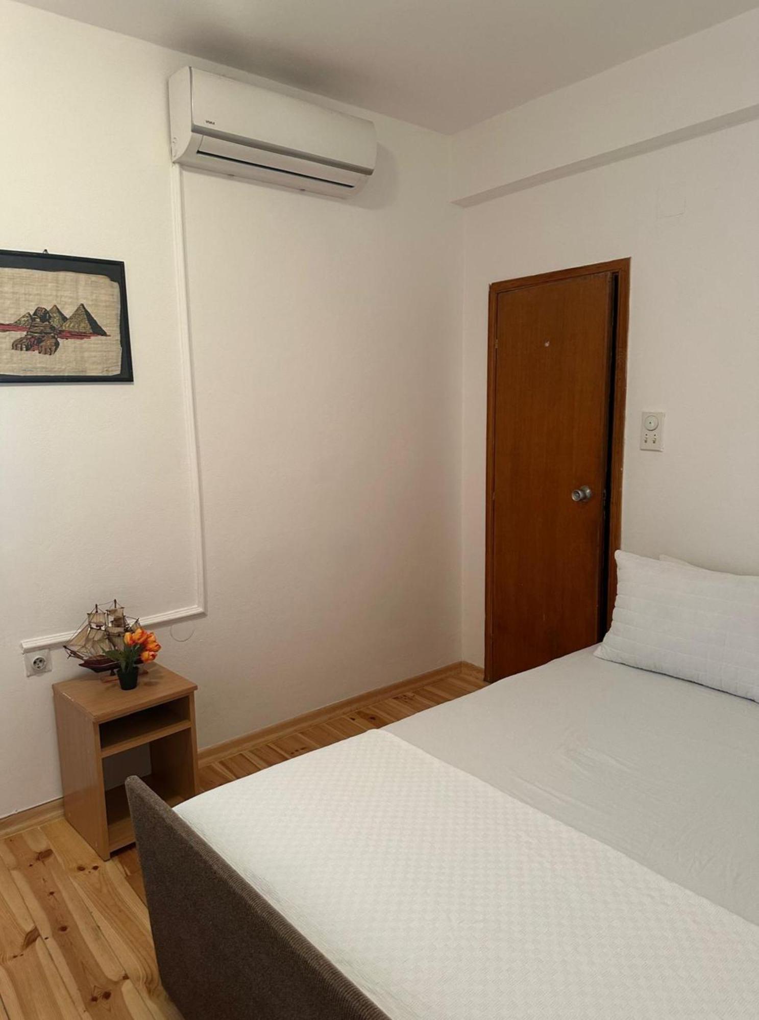 Themis Apart Hotel Kotor Exteriér fotografie