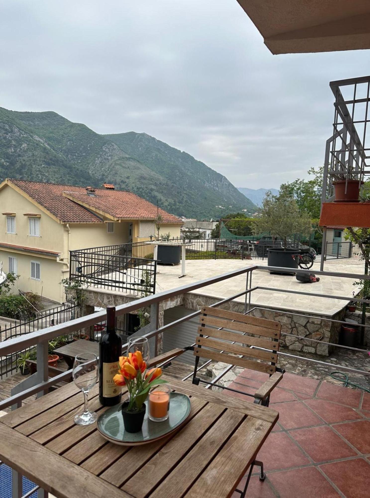 Themis Apart Hotel Kotor Exteriér fotografie